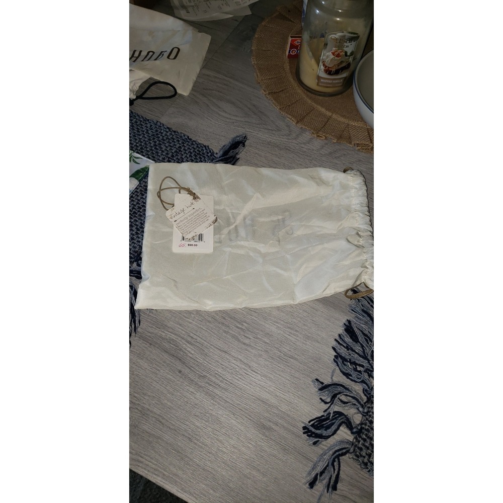Hobo International White Drawstring Dust Bag Small Purse Storage 11.5x8.5 New - Picture 3 of 5